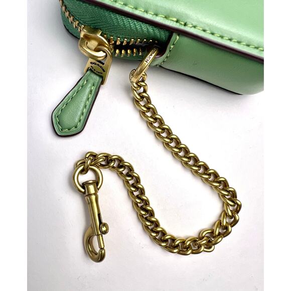 Coach Small Chain Wristlet Coin purse in Pistachio Green - Picture 9 of 10